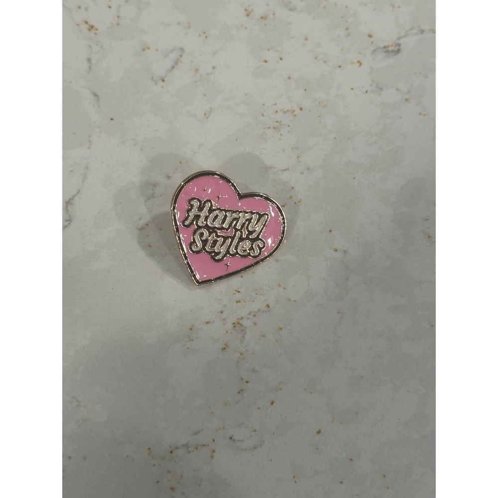 Harry Styles Pink Heart Enamel Pin Gold Tone Glitter Script Fan Merchandise NEW